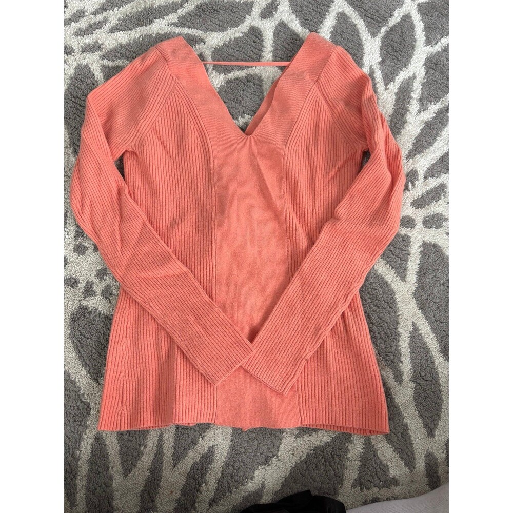 Coral Pink Ribbed White House Black Market V Neck Sweater